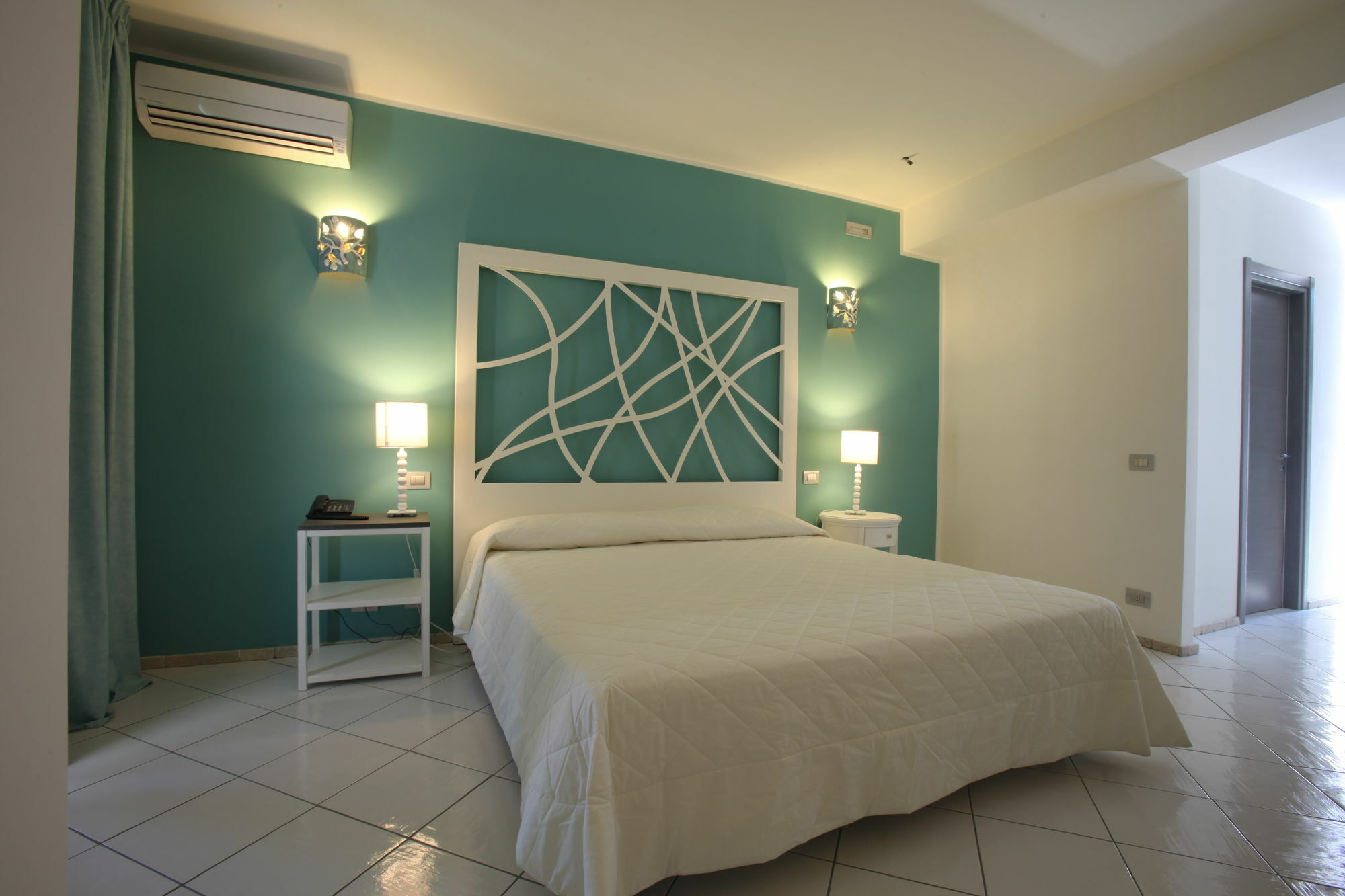 Hotel Cutimare - Aeolian Charme Acquacalda Exterior photo